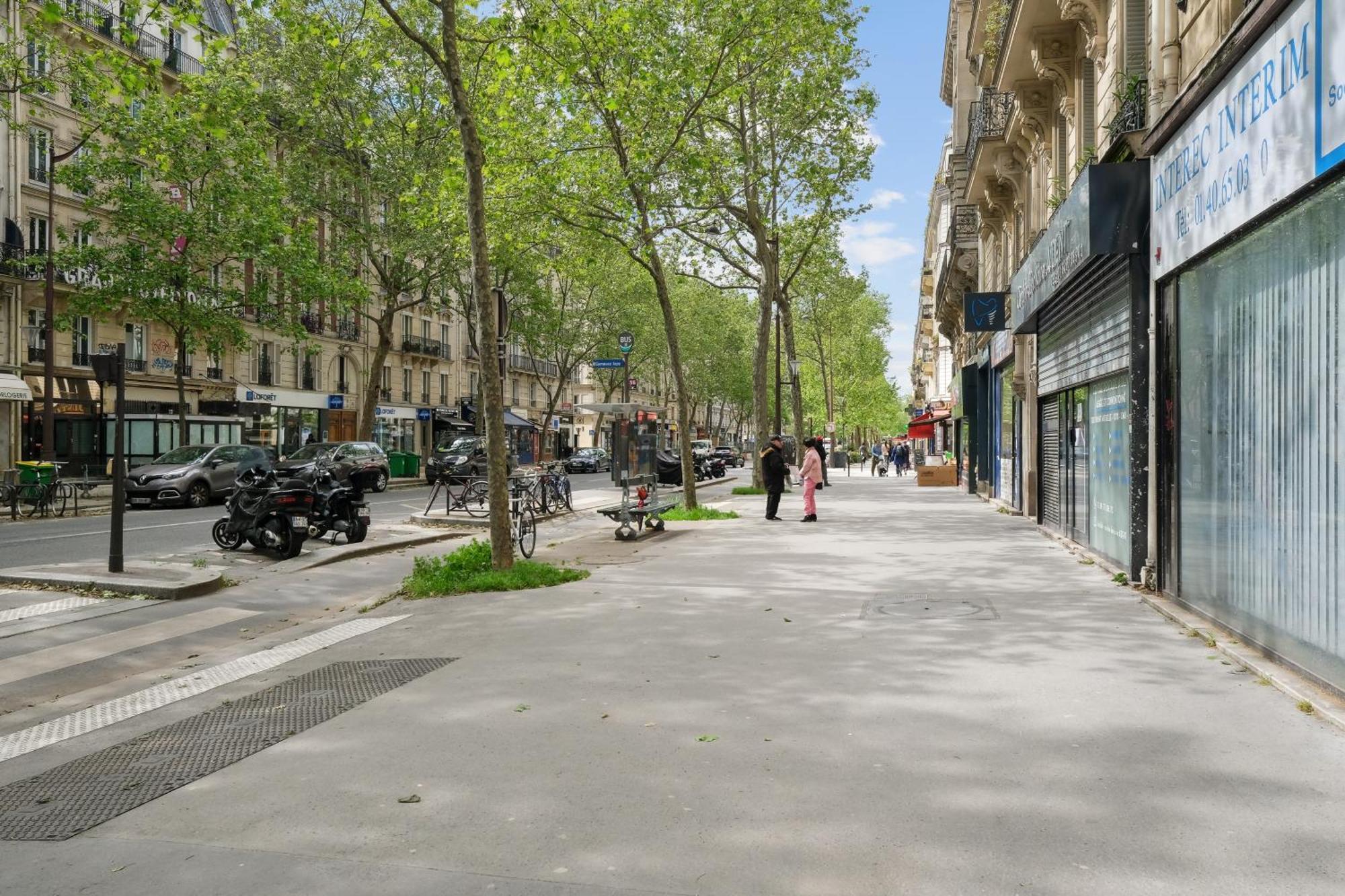 Elegant -roquette -6pers Apartment Paris