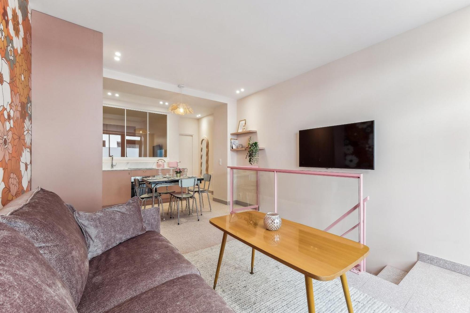 Elegant -roquette -6pers Apartment Paris
